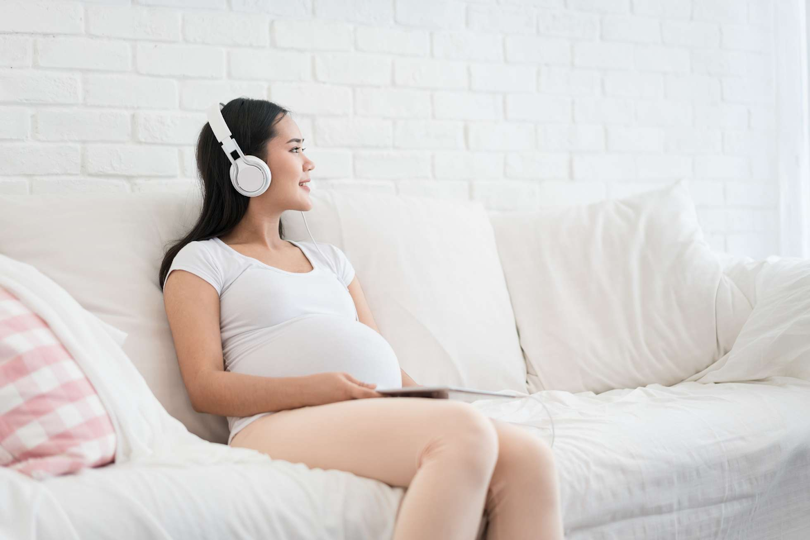 Thai phụ cần ngủ nghỉ khoa học để hạn chế mệt mỏi