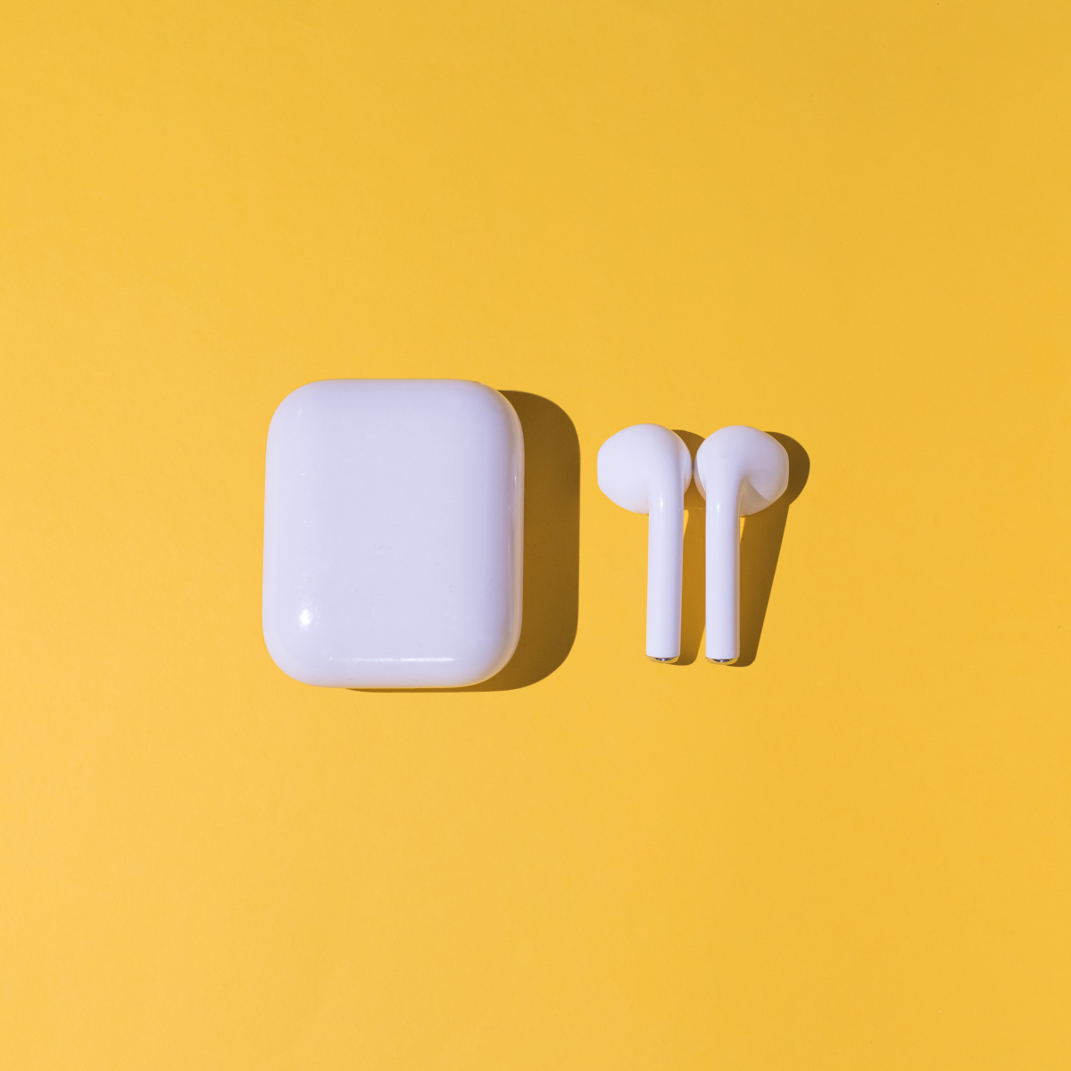 Phiên bản đầu tiên của AirPods