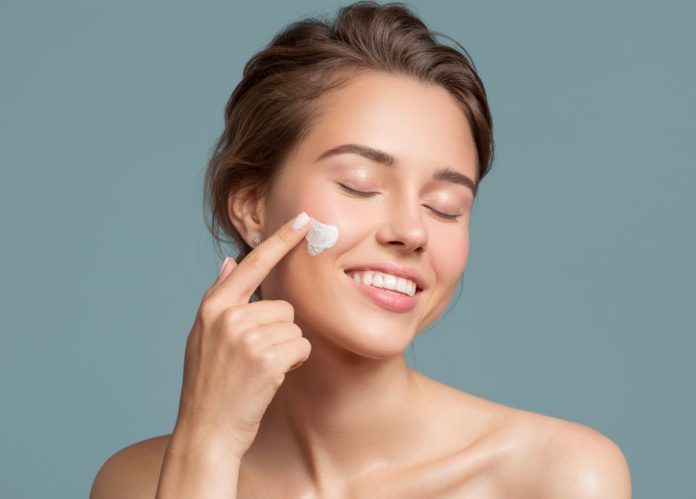 các bước skincare cho da khô
