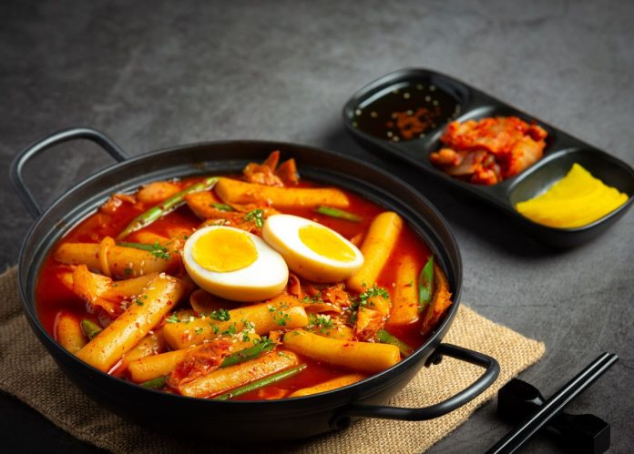 cách làm sốt tokbokki
