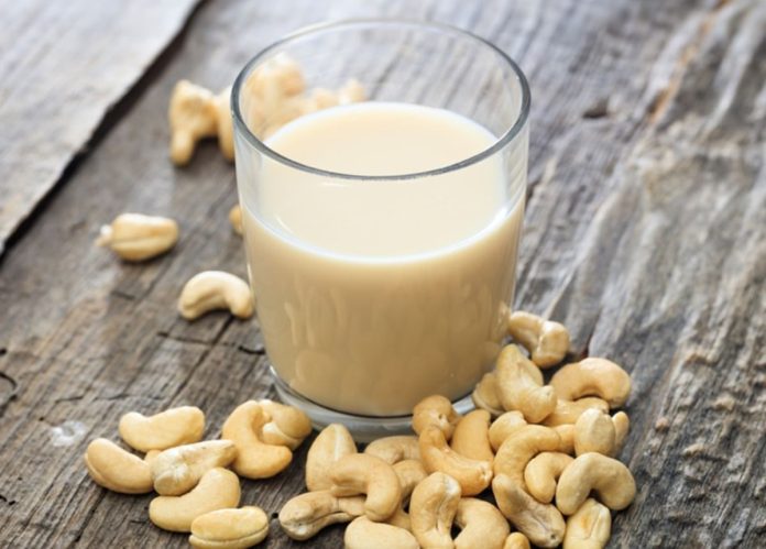 cách làm sữa hạt điều