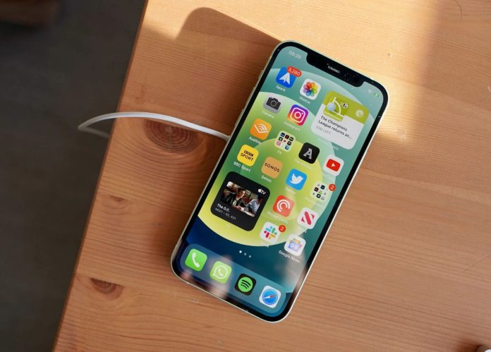 iPhone bị loạn cảm ứng