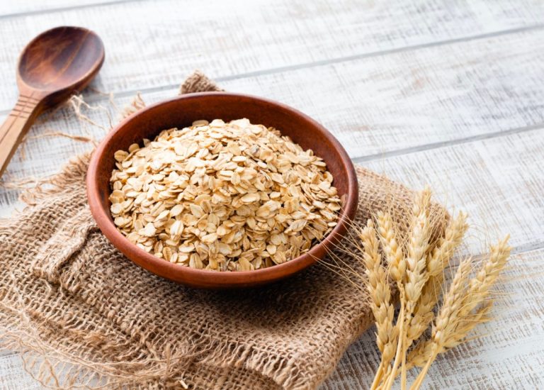 Yến mạch bao nhiêu calo? Cách ăn yến mạch giảm cân hiệu quả