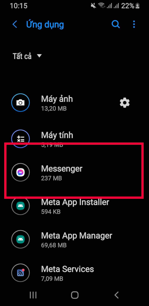 Bấm vào ứng dụng Messenger trong cài đặt 