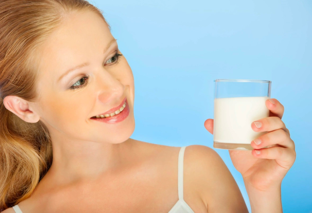 Cách uống sữa đậu nành nở ngực đúng cách