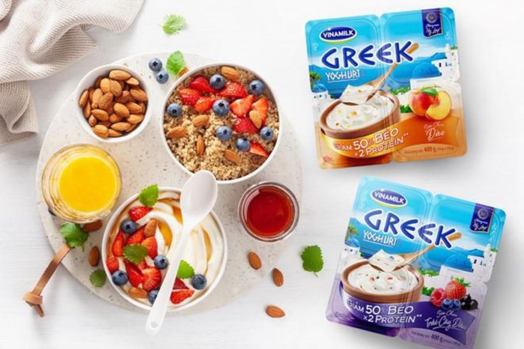 Sữa chua Hy Lạp Vinamilk cung cấp lượng lớn protein