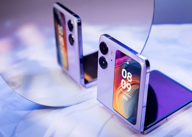 Review OPPO N2 Flip, thiết kế nhỏ gọn