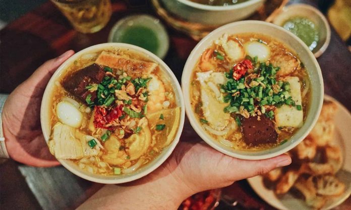 Bánh canh cua - món ăn quen thuộc của mọi người dân Việt