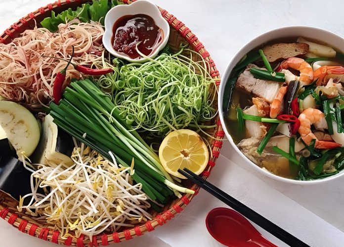 Bún mắm