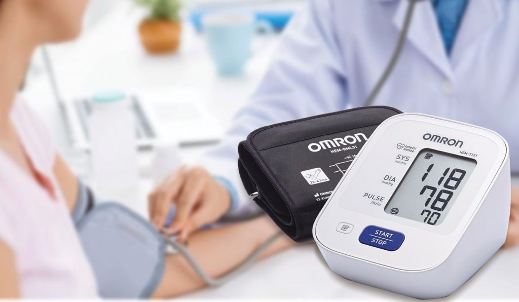 Omron HEM 8712 là máy đo huyết áp tầm trung, có chức năng và thiết kế tốt 
