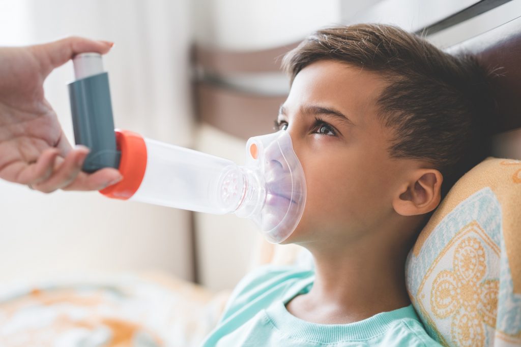 Lượng beta caroten dồi dào trong rau bina hỗ trợ điều trị hen suyễn