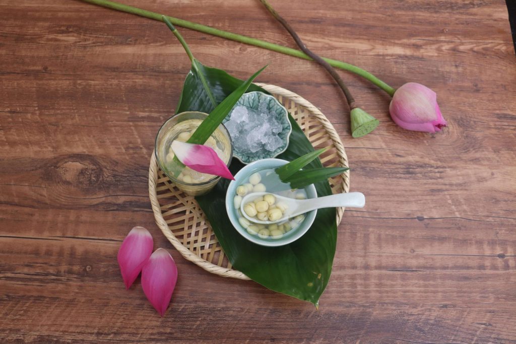 Chè long nhãn hạt sen chữa mất ngủ