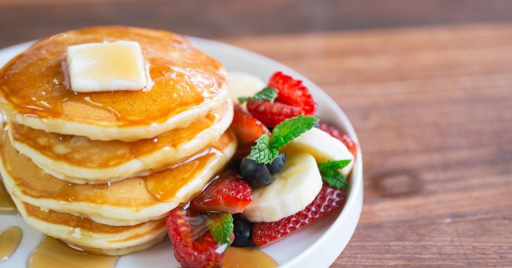 Pancakes thơm ngon và vô cùng dễ làm tại nhà