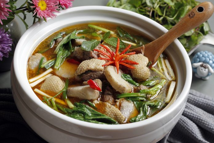 Món vịt nấu chao thơm ngon, đậm đà