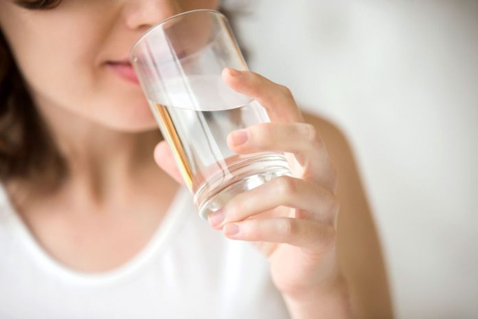 Cách tính lượng nước uống mỗi ngày theo cân nặng