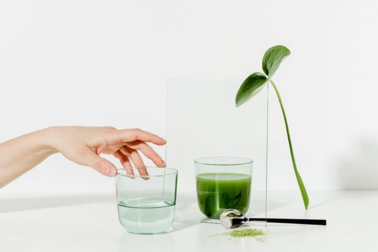Diệp lục Collagen có tác dụng gì? Bí quyết tăng vẻ đẹp từ bên trong