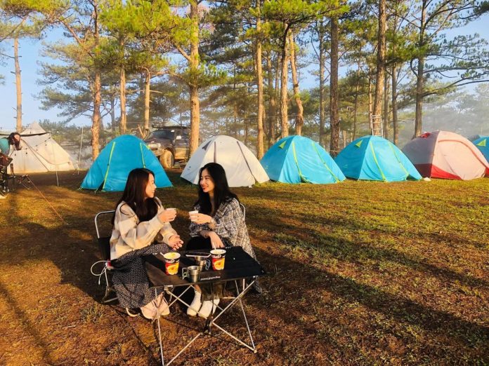 Chill là gì? Trào lưu & cách sử dụng “Chill” của giới trẻ hiện nay | TIKI