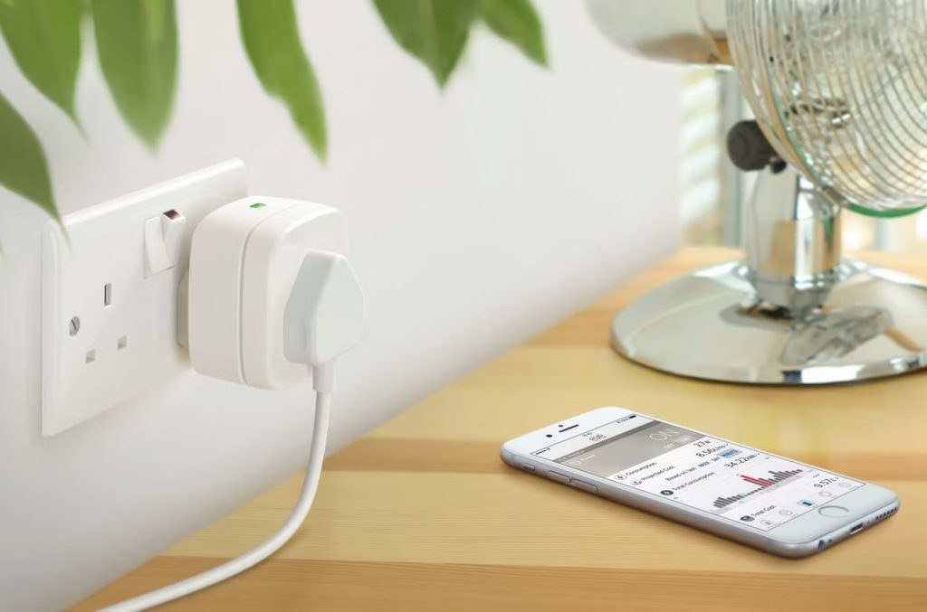 Tham khảo chọn mua ổ cắm thông minh phù hợp với nhu cầu sử dụng