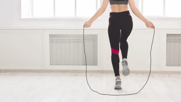 Nhảy dây 1000 cái giảm bao nhiêu calo, bạn đã biết chưa?