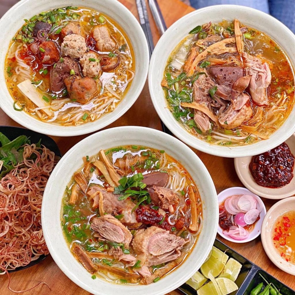 Món vịt nấu măng khô thơm ngon