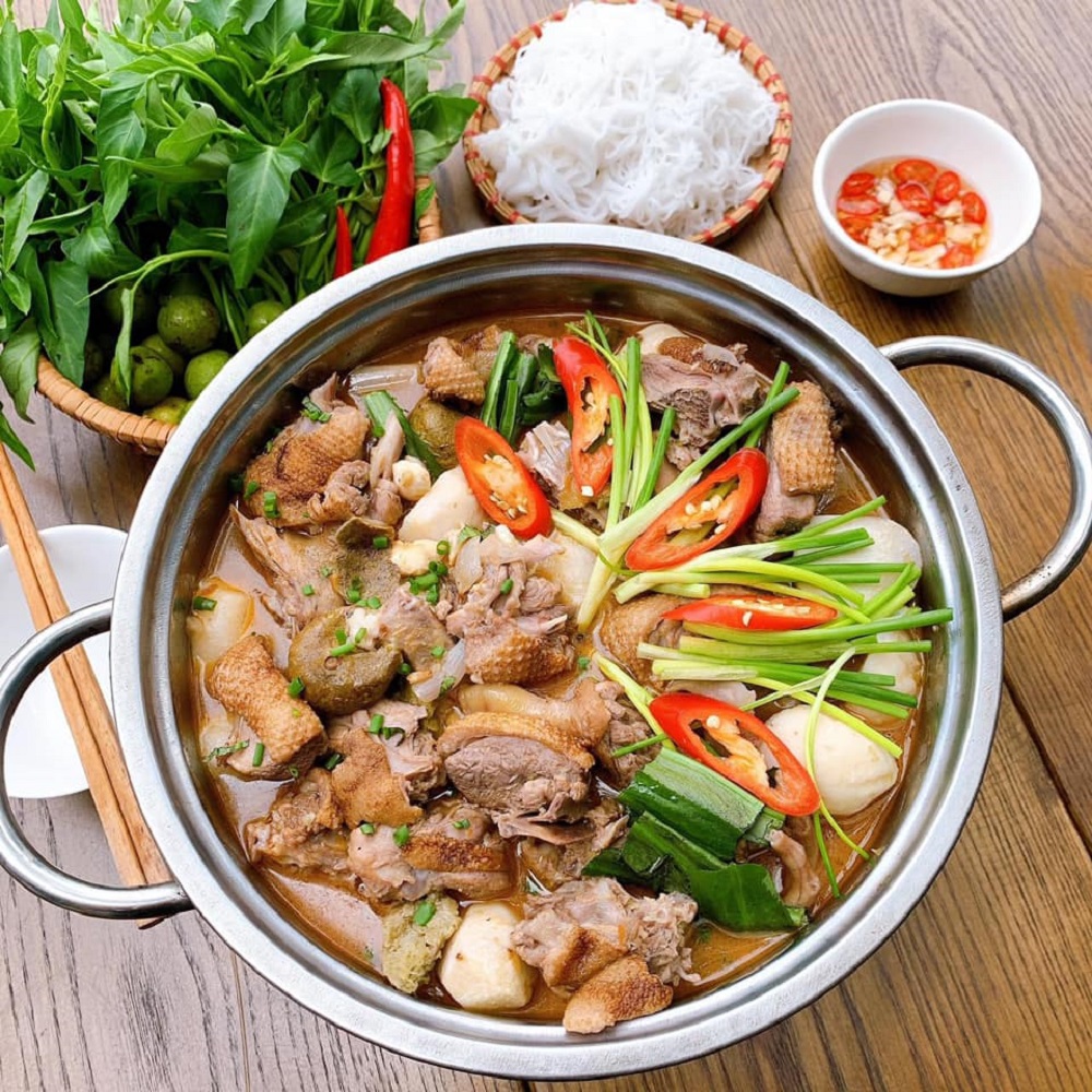Món vịt om măng sấu hấp dẫn