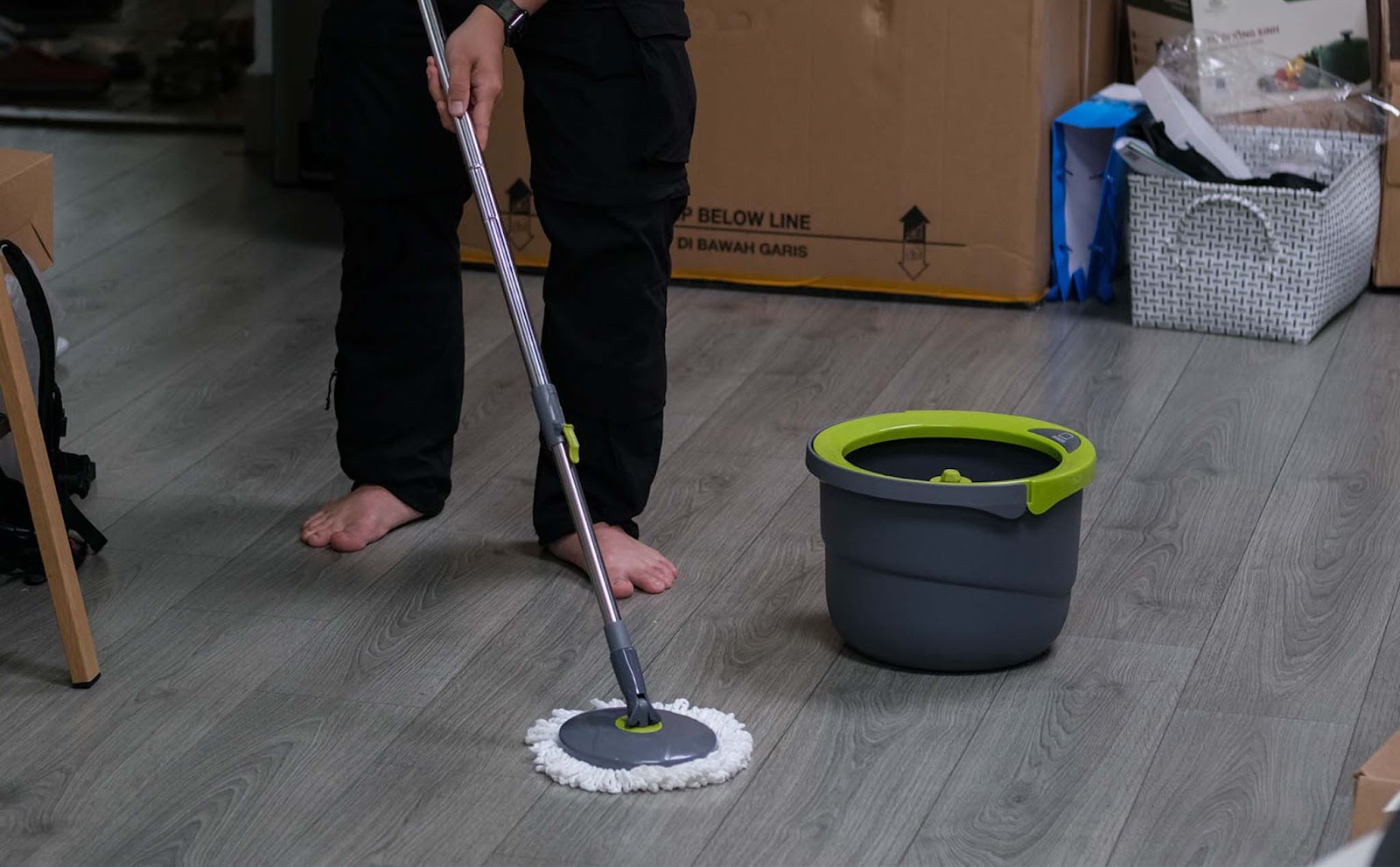 Vệ sinh nhà cửa thường xuyên cũng là cách đuổi ruồi hiệu quả