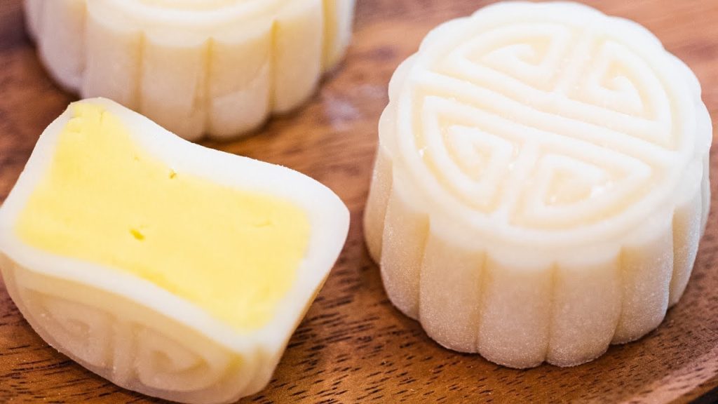 Thành phẩm bánh trung thu dẻo nhân đậu xanh