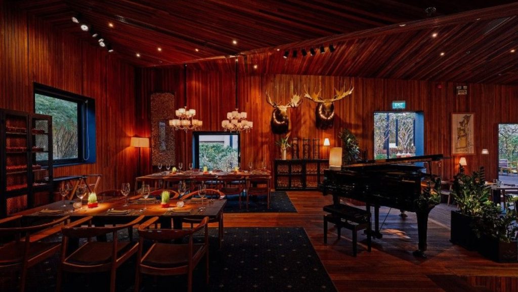The Log Restaurant