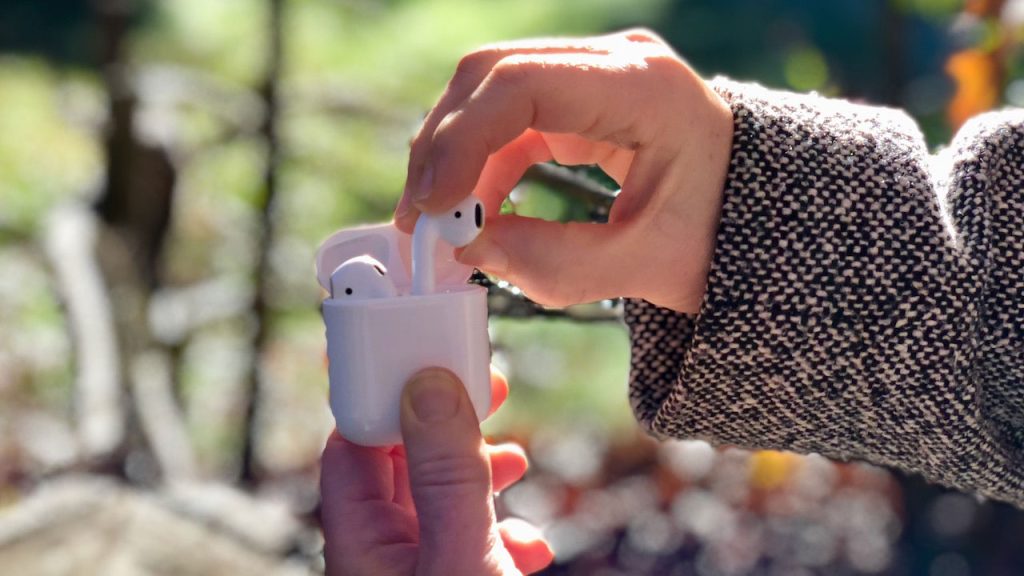 Tìm AirPods bị mất một bên