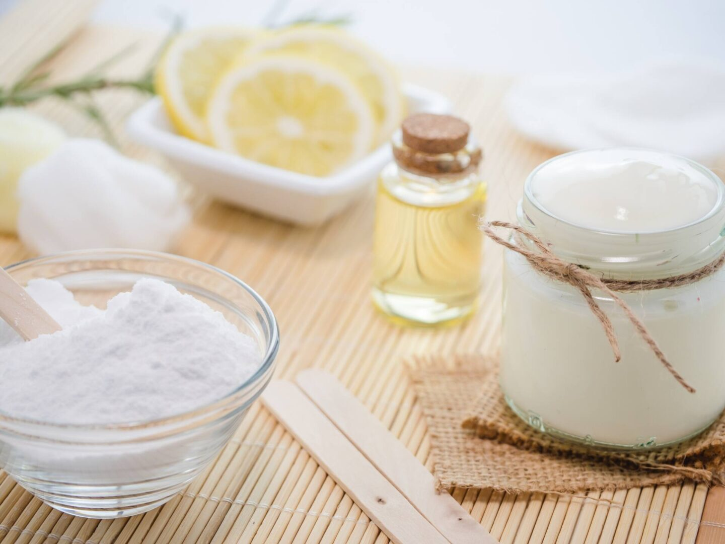 cách tẩy tế bào chết bằng muối và sữa tươi