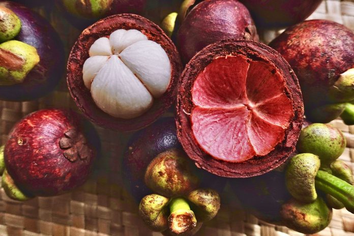 Cách chọn măng cụt