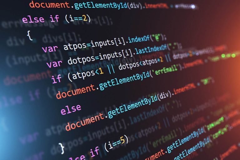 Code là gì? Giải đáp tất cả về code trong lập trình