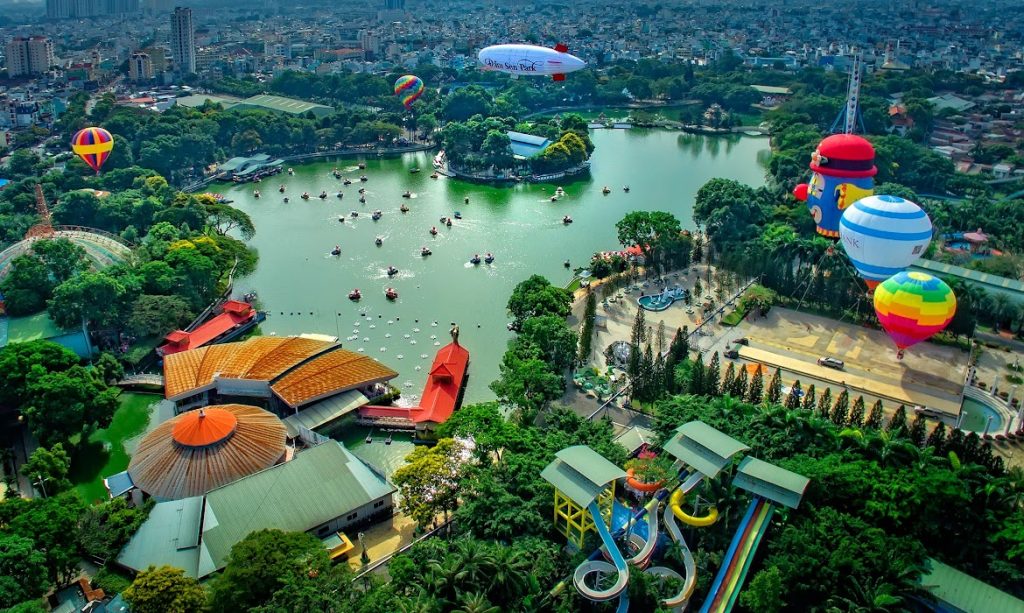 Đi Đầm Sen vào dịp Trung Thu cũng là một lựa chọn đáng để thử