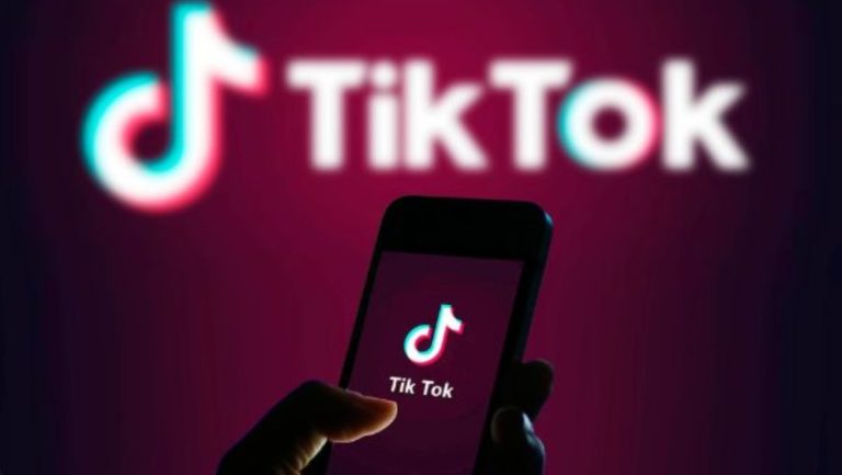 Duet là gì? Hướng dẫn cách duet trên TikTok đơn giản