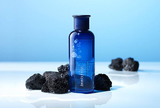 Toner cho da khô Innisfree Jeju Lava Seawater Skin