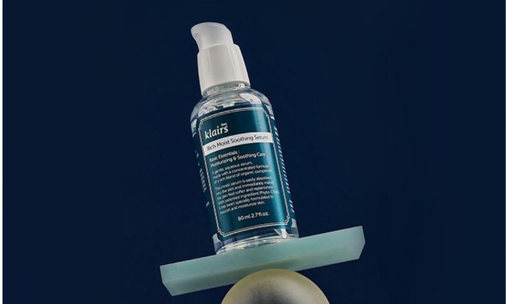 Serum Klairs Rich Moist Soothing dưỡng ẩm da