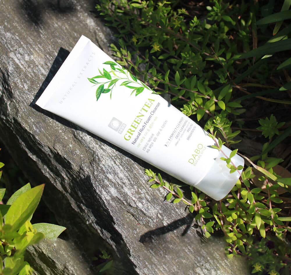 Dabo Green Tea Natural Rich Foam Cleanser