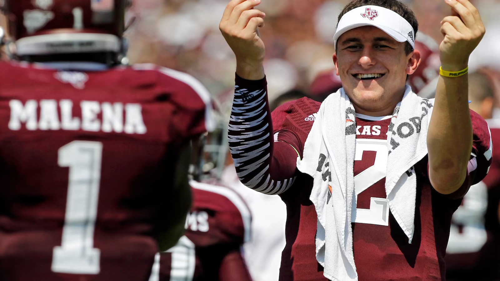Bí mật giới thể thao: Johnny Manziel