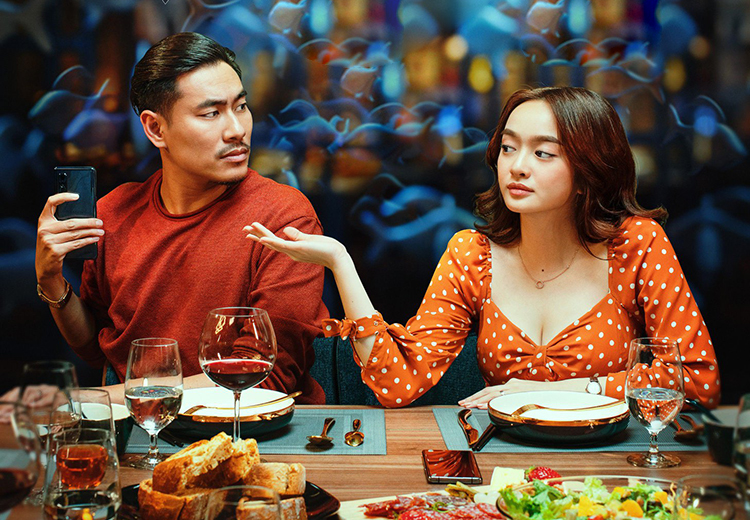 Tiệc Trăng Máu