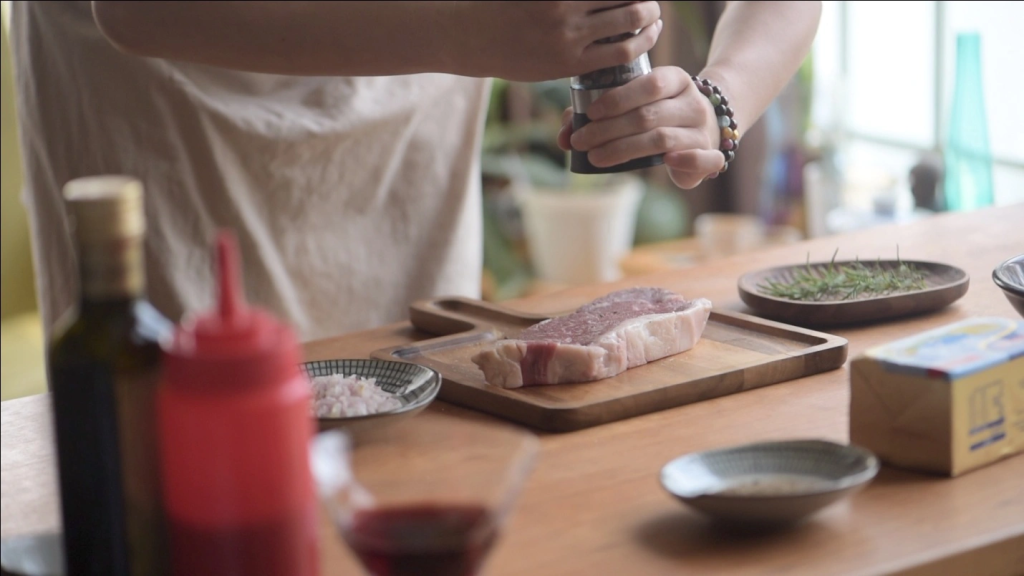 Hàm lượng dinh dưỡng trong bò bít tết khá cao