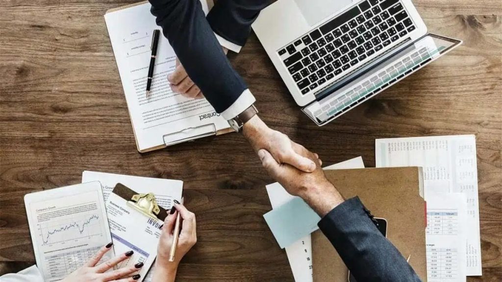 Học cách hợp tác với người khác