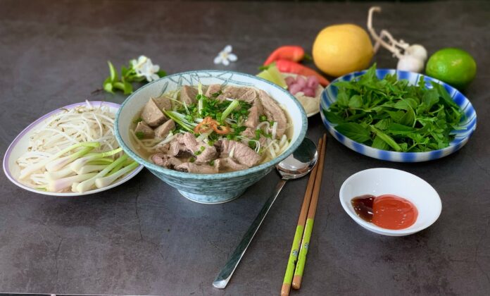Phở bao nhiêu calo
