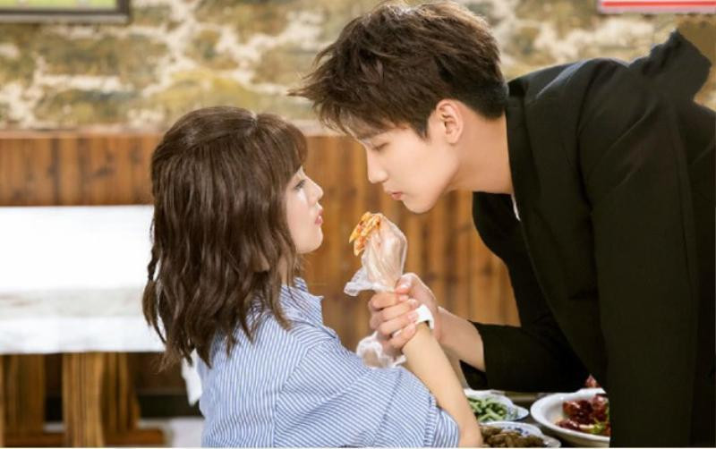 Lucky’s First Love (2019) – Thế Giới Nợ Tôi Một Mối Tình Đầu