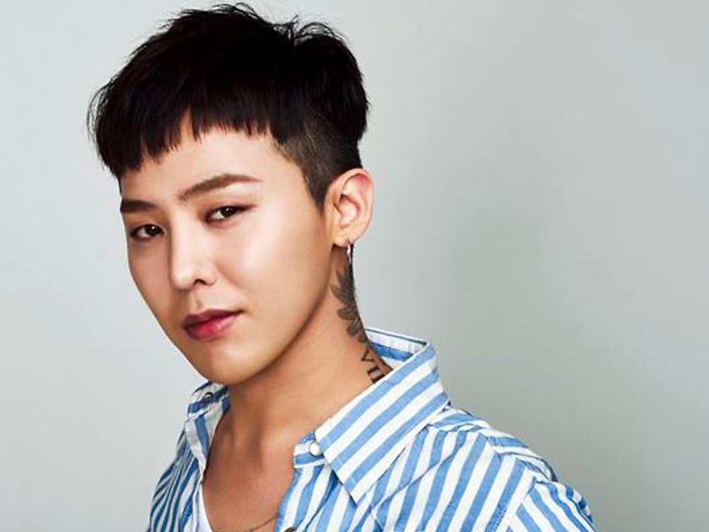 Kiểu tóc Mohawk với tóc mái của G-Dragon