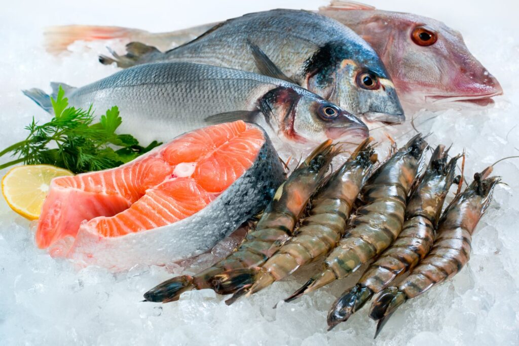 Bạn có thể bổ sung chất phốt pho có trong hải sản để đôi mắt sáng đẹp 