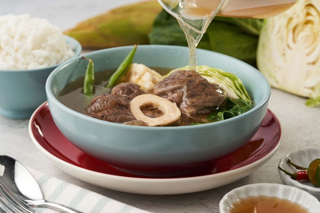 Món canh bổ dưỡng, có vị ngọt tự nhiên của cải và thịt bò