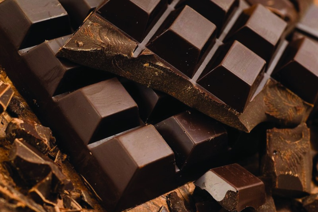 Chocolate đen chứa nhiều calo