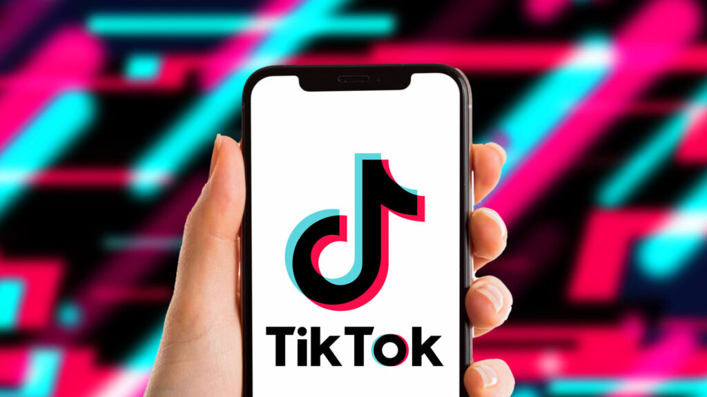 Download phần mềm TikTok wallpaper app về máy 