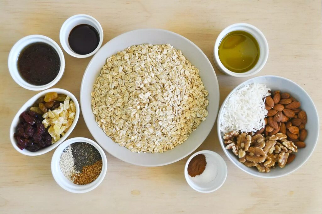 Cách làm granola yến mạch cho bữa ăn sáng dinh dưỡng 