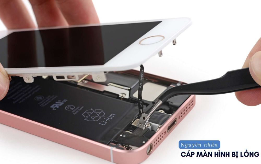 Màn hình bị sọc do cáp màn hình có vấn đề 